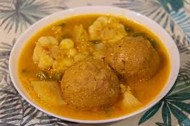 Almuerzo latino
